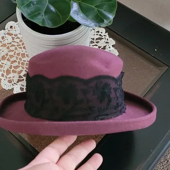 Wool hat - Picture 2 of 5